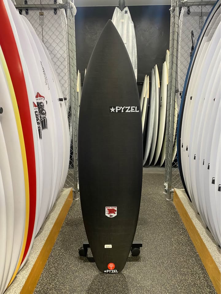 🚨 Spot Sale | Pyzel Red Tiger in Dark Arts Construction
