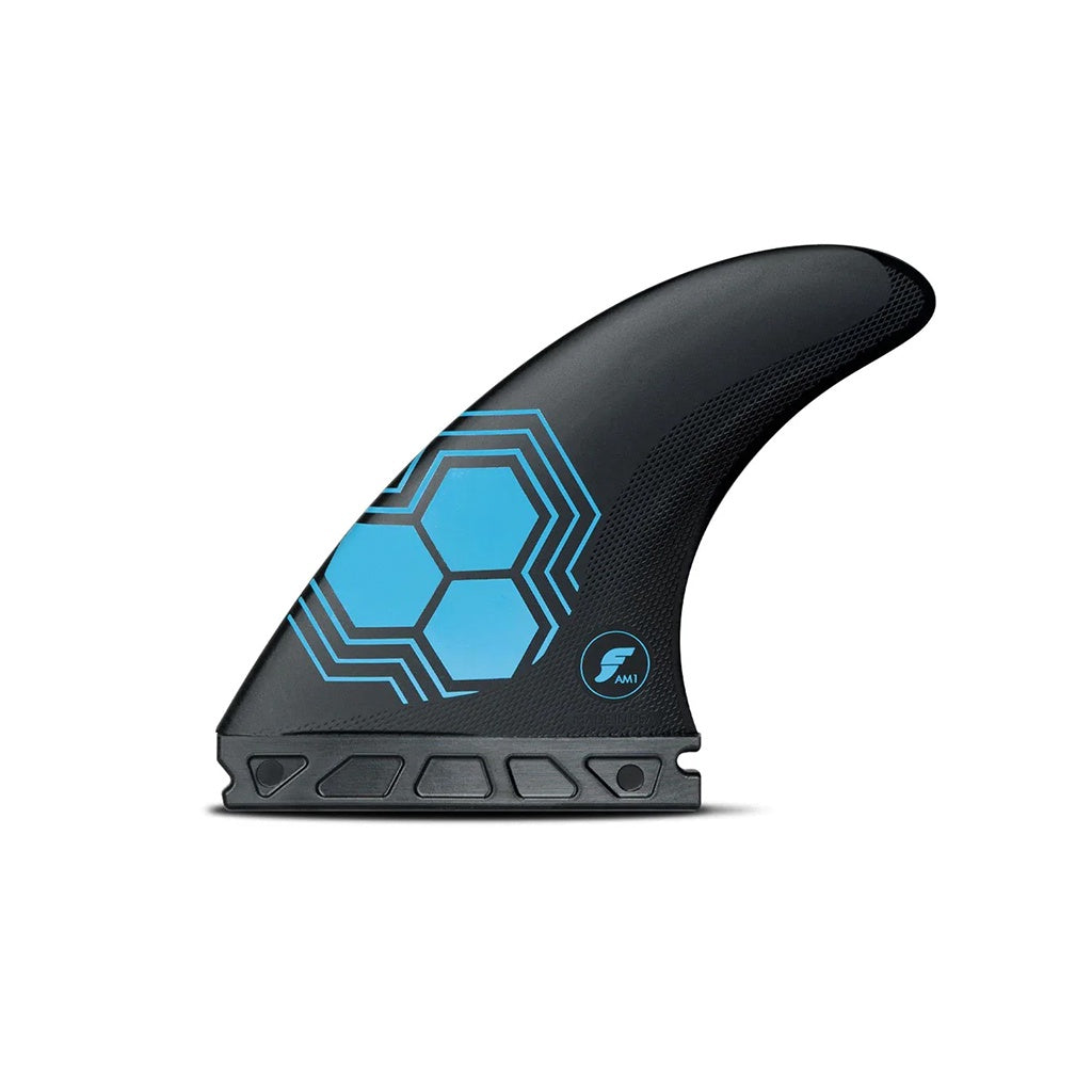 Futures x Al Merrick | AM1 Alpha Medium Tri Fin Set. Carbon/Blue