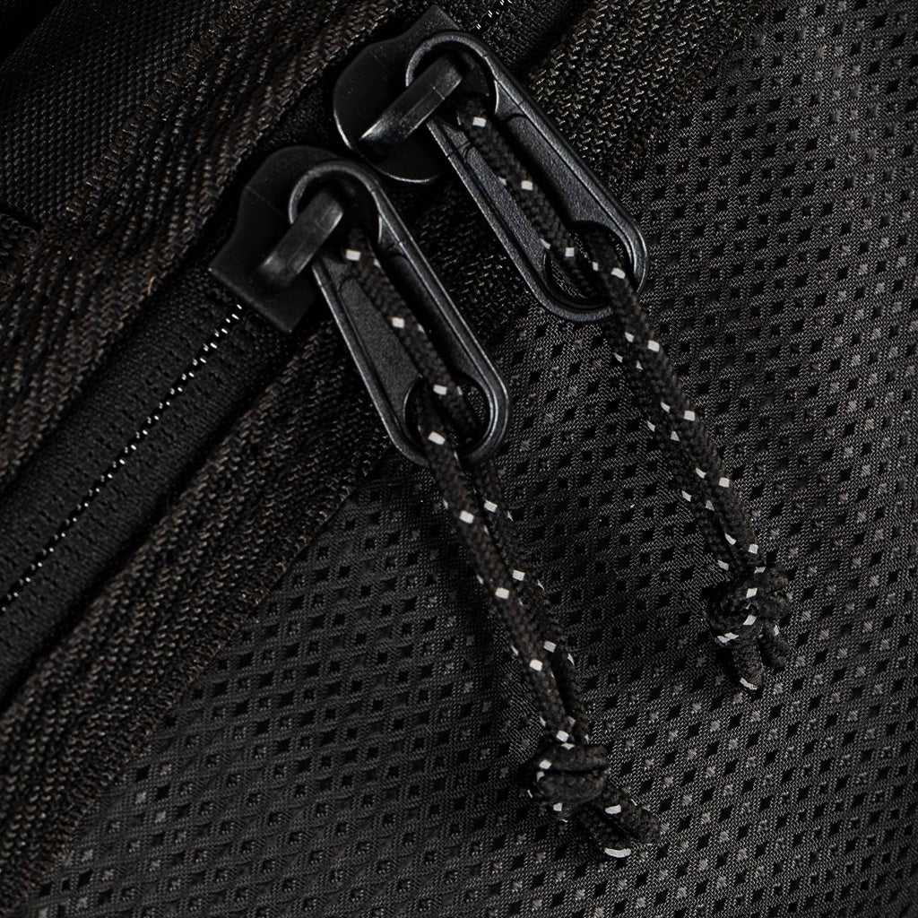 Creatures of Leisure | 6'3" DT2 Shortboard Travel Surfboard Cover