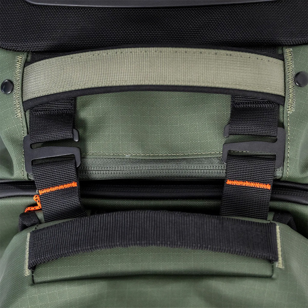 FCS | GO-Light Mission 42 Litre Wheely Carry-On Travel Bag