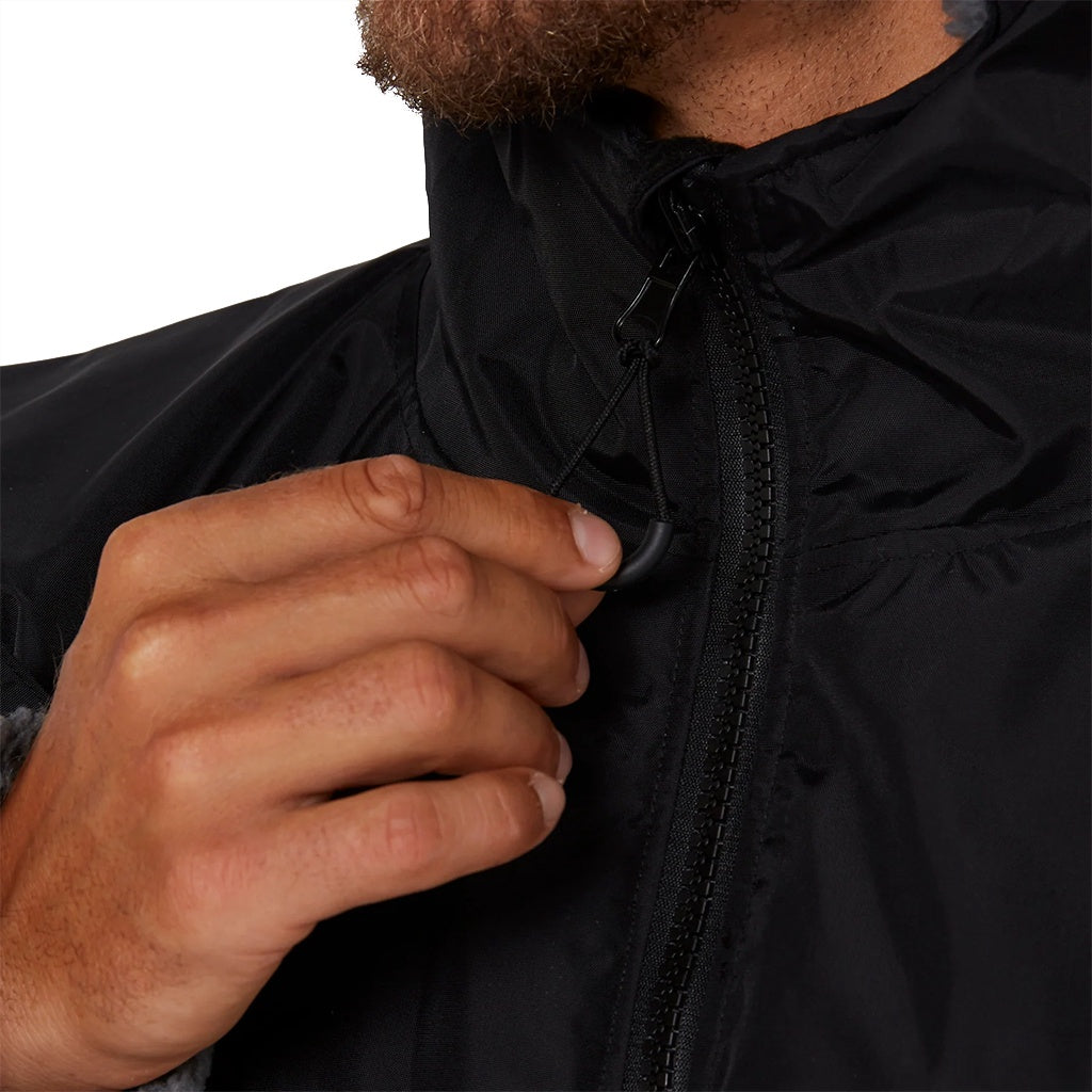 Ocean & Earth | Super Storm Windproof & Water Resistant Hooded Poncho. Black