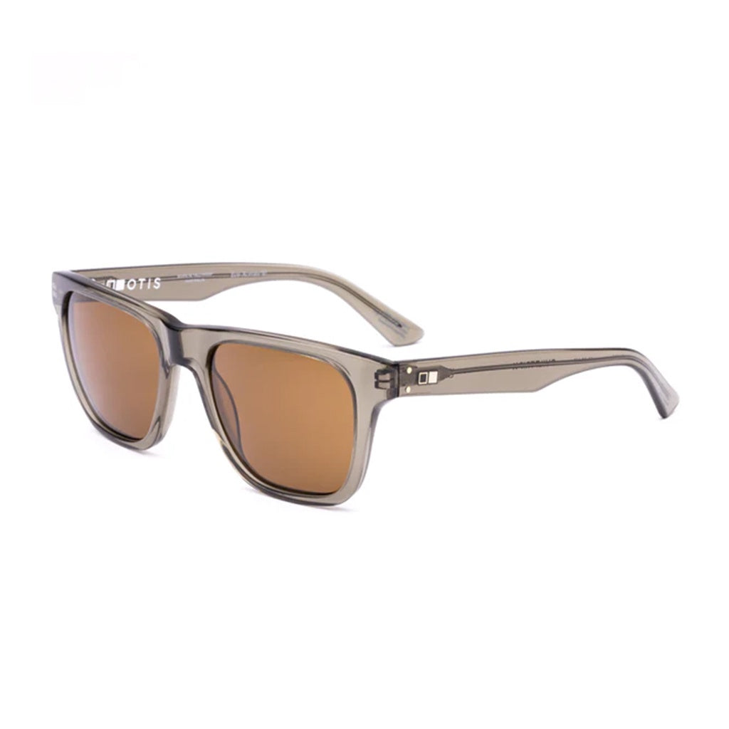 Otis | Guilt Trip X Sunglasses. Eco Crystal Fern / Brown