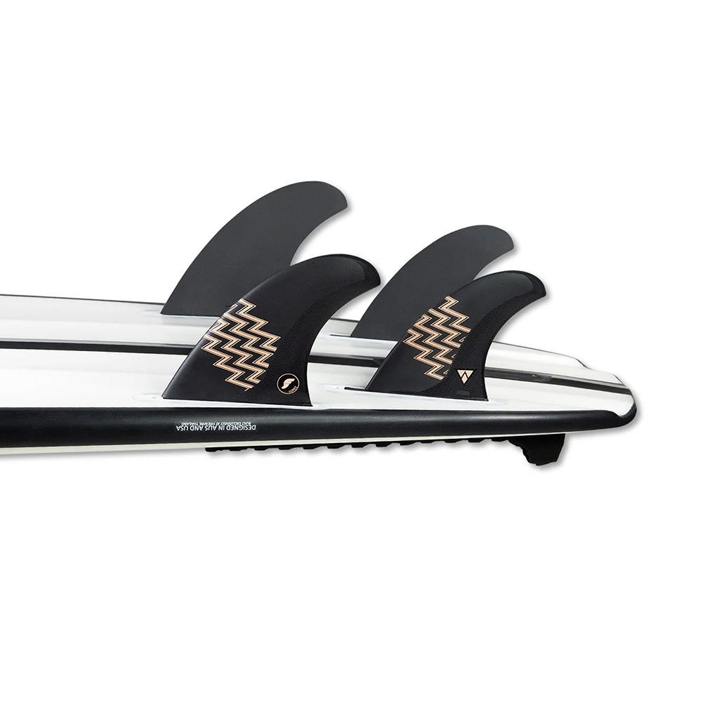 Futures x Gerry Lopez | Lopez Alpha Large 5 Fin Set. Carbon/Sand