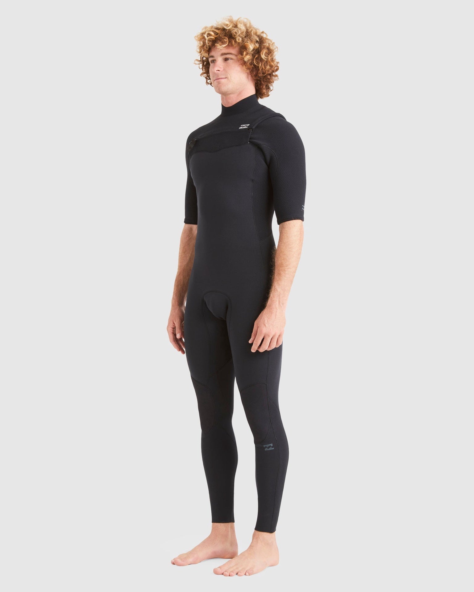 BILLABONG | 202 REVOLUTION CHEST ZIP SHORT SLEEVE FULL WETSUIT. BLACK