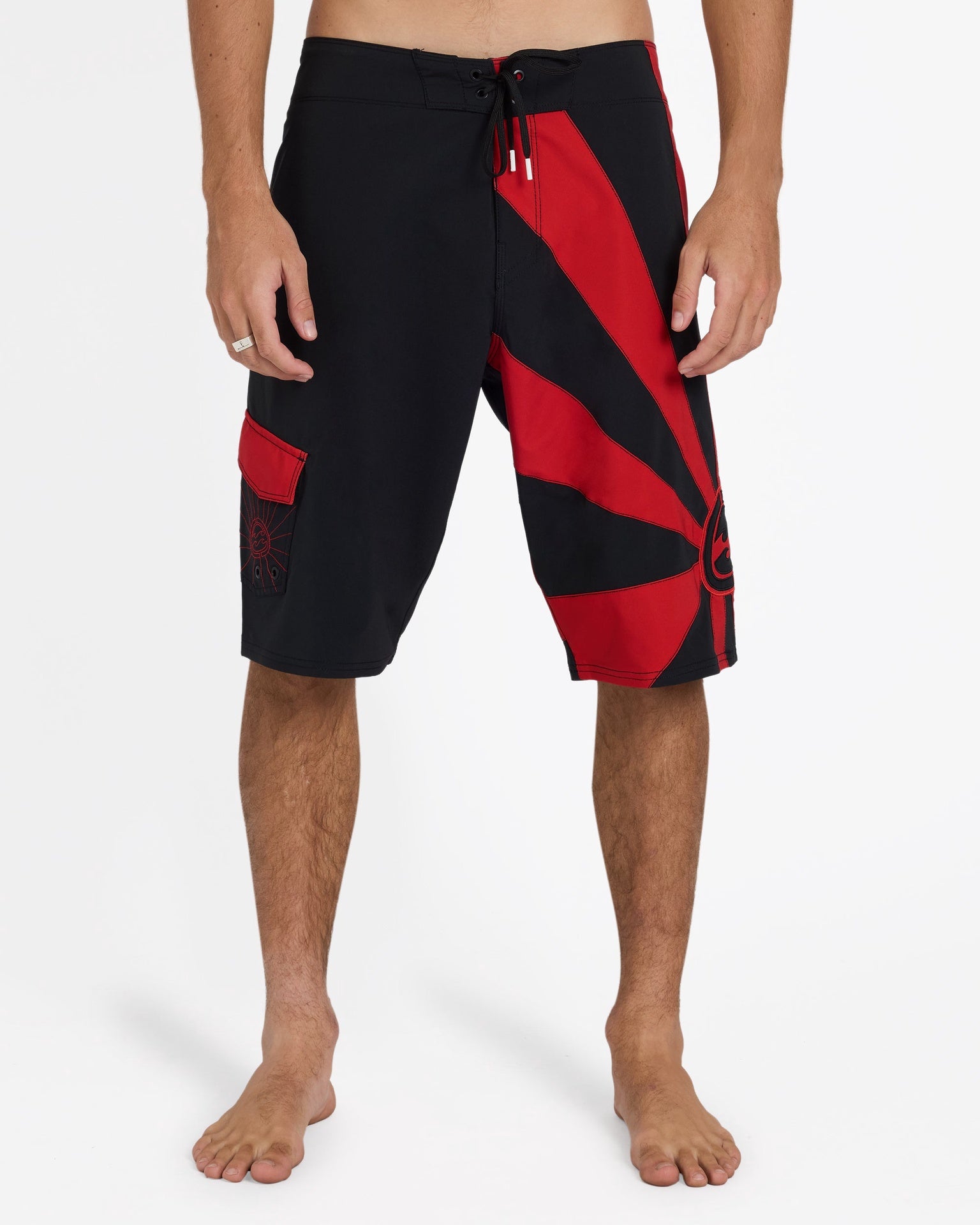 Billabong | A.I. Rising Sun Pro 22" Performance Boardshort. Black / Red