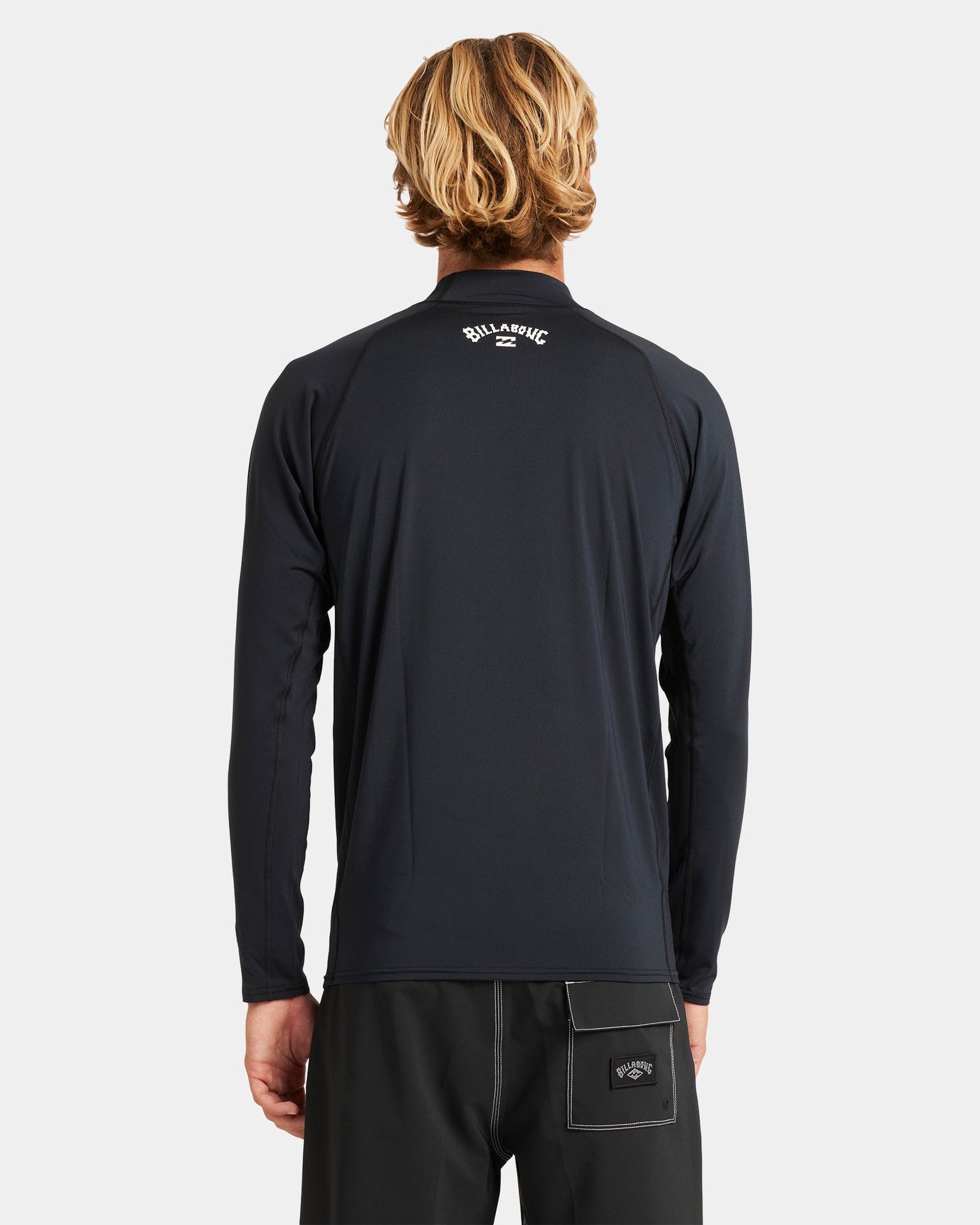 Billabong | All Day Arch Performance 50+ UPF Long Sleeve Rashguard. Black