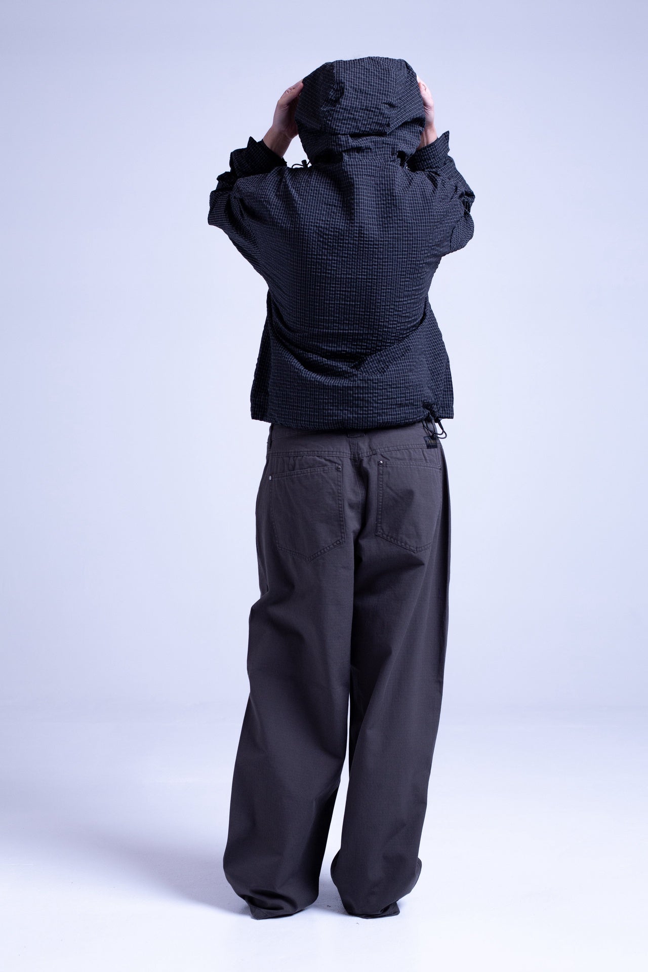 Listen | Orchard Plaid Jacket. Black
