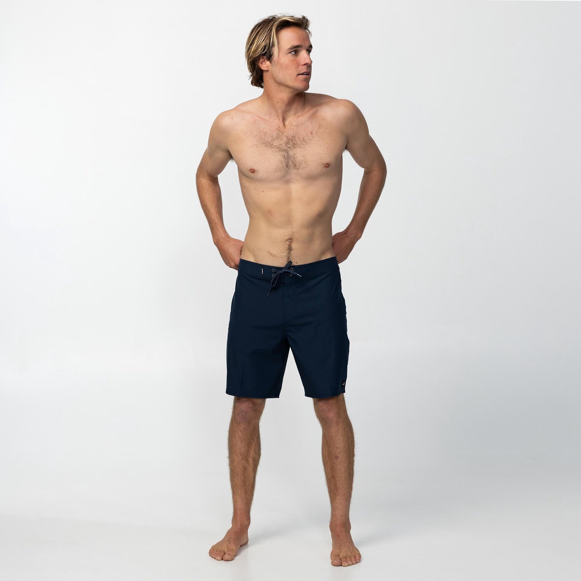 O’Neill | HyperFreak Heat Solid 19" Boardshort. Navy