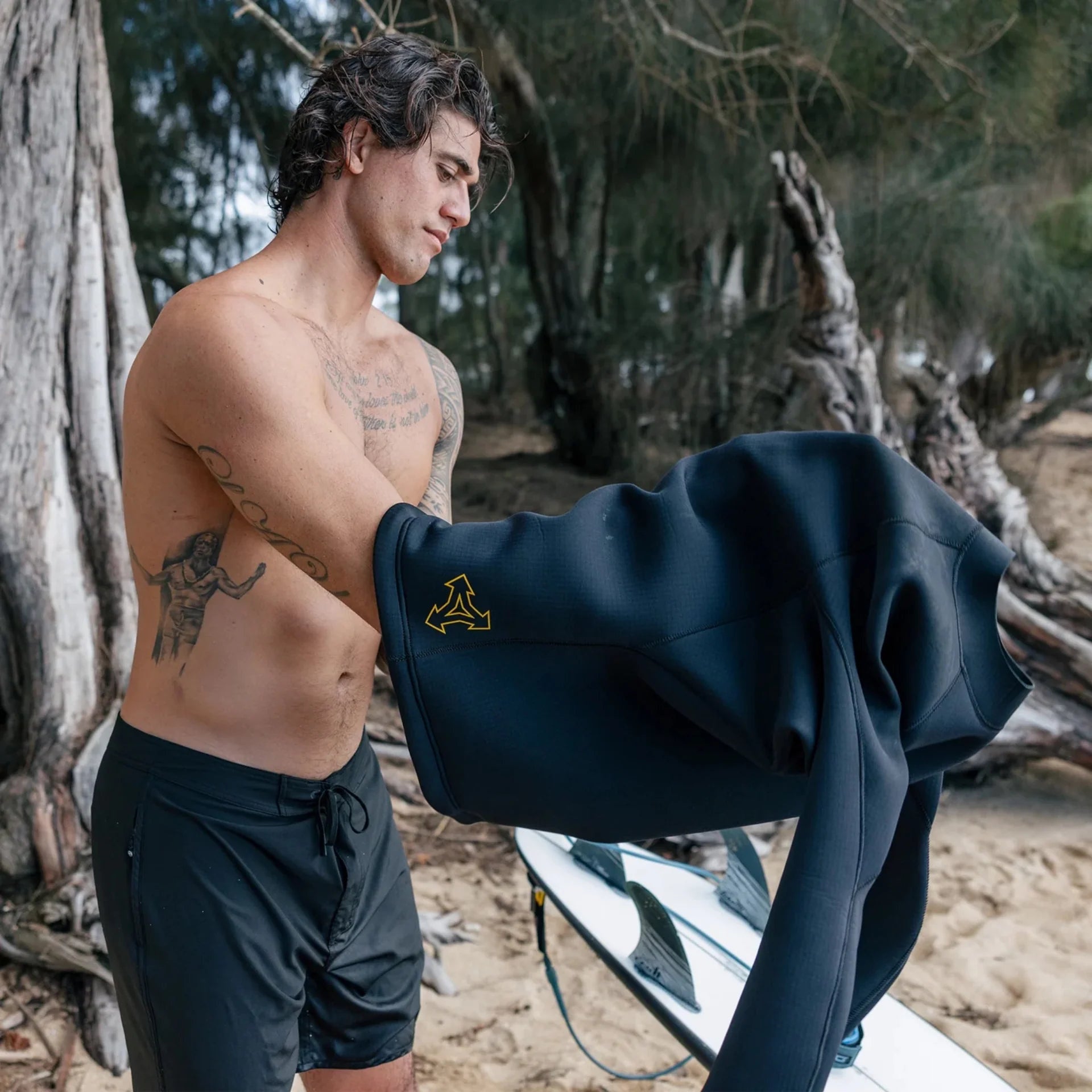 XCEL | MENS DRYLOCK 2MM LONG SLEEVE NEO TOP. BLACK